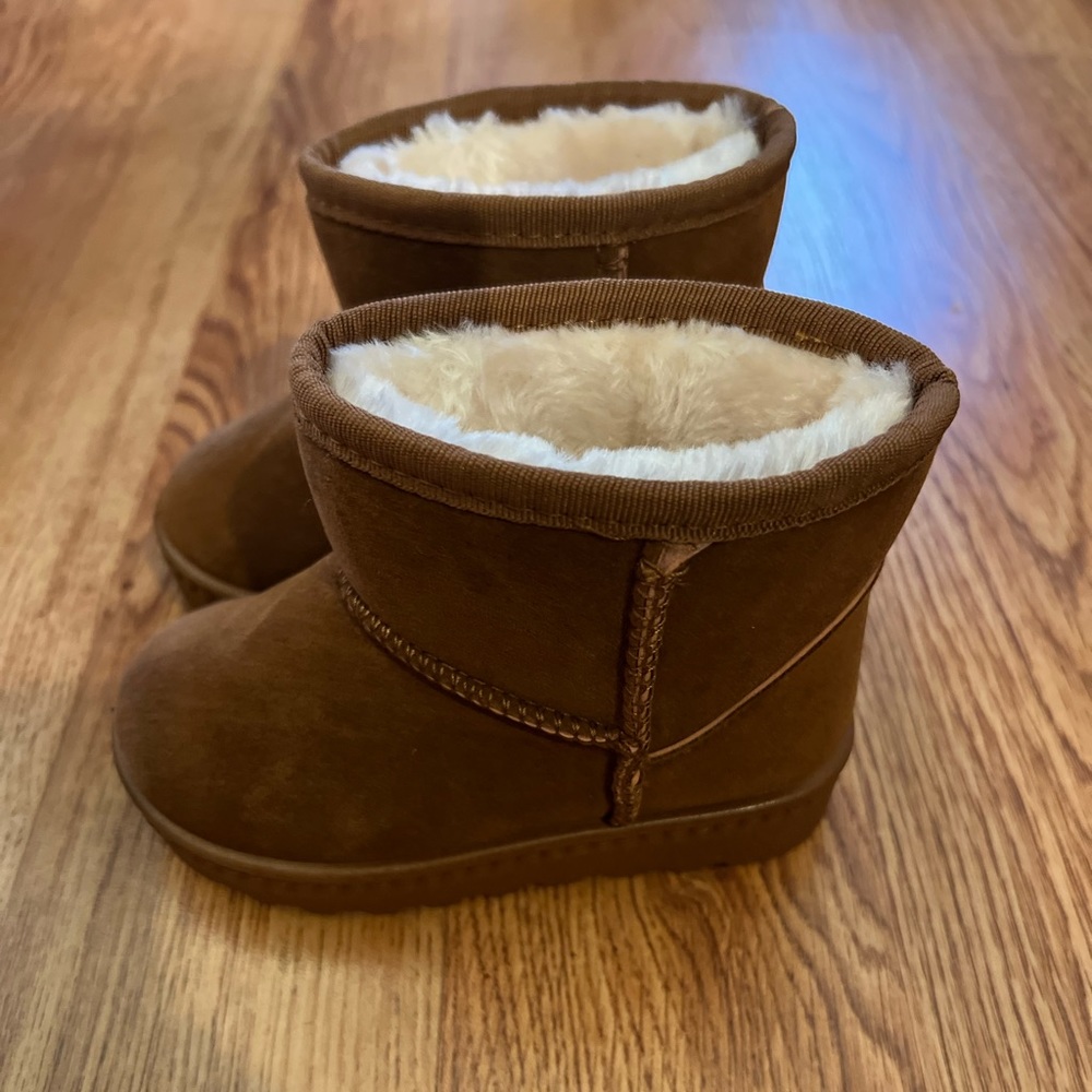 Children’s boots